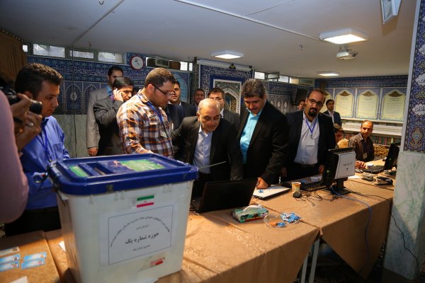 گزارش تصویری بازدید استاندار قم از روند برگزاری انتخابات سازمان
