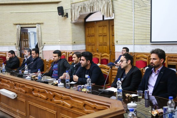 جلسه رییس سازمان بااعضای رشته عمران برگزار شد